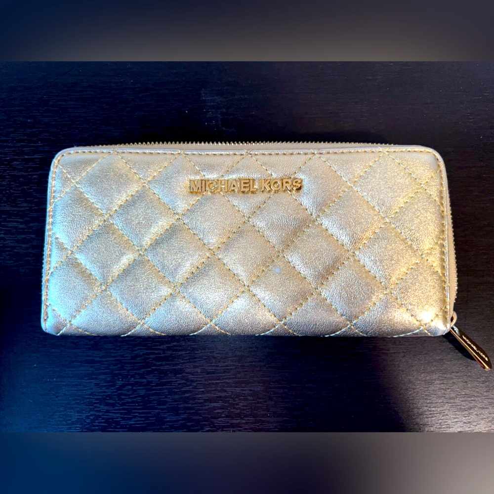 Michael Kors Gold Wallet